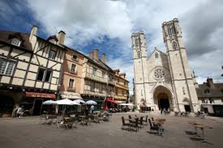 Chalon sur Saone Trip Packages
