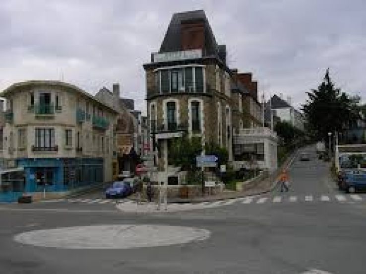 Dinard Trip Packages