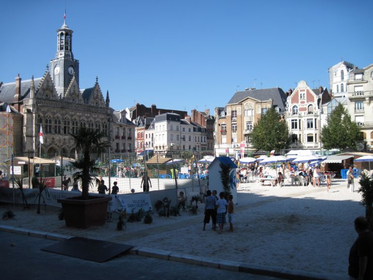 Saint Quentin Trip Packages