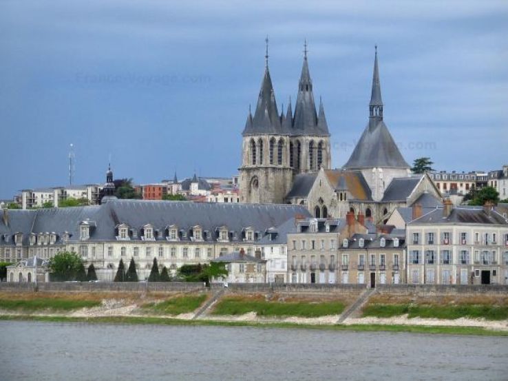 Blois Trip Packages