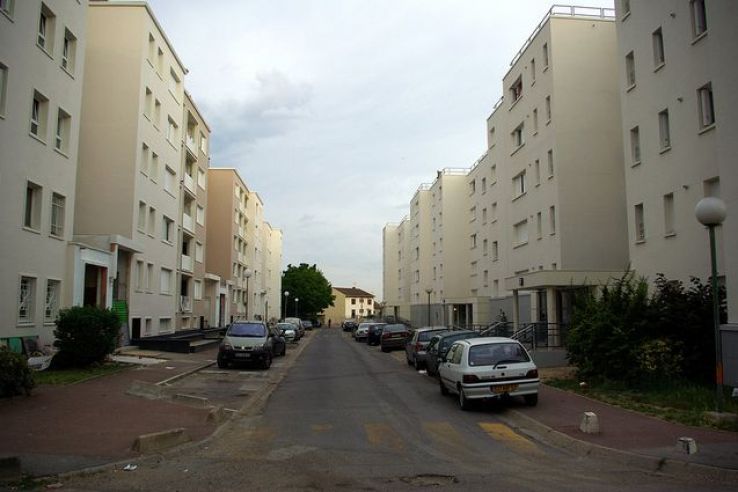 Le Blanc Mesnil Trip Packages