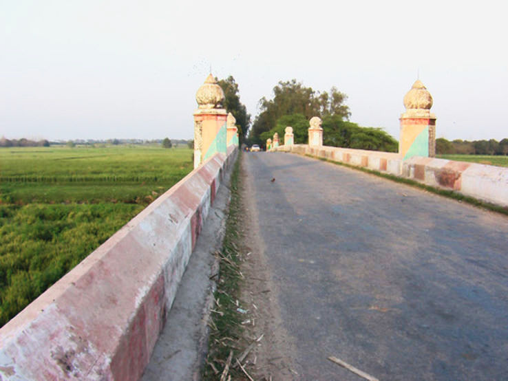 Gulaothi Trip Packages