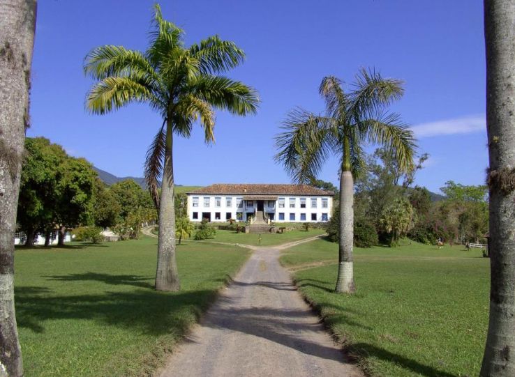 Bela Vista do Paraiso Trip Packages