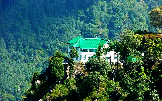 Pleasurable Mussoorie Tour Package for 2 Days