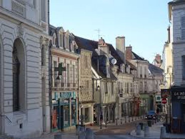 Auxerre Trip Packages