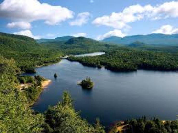 Laurentides Trip Packages