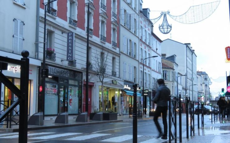 Courbevoie Trip Packages