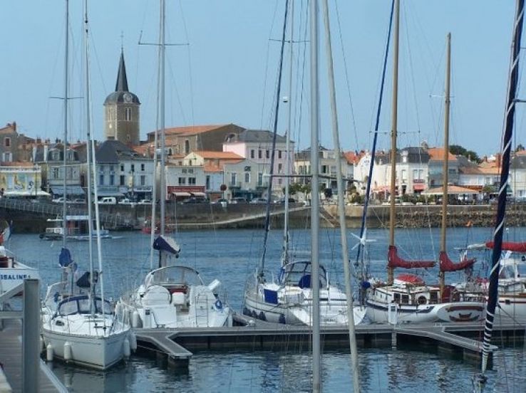 Les Sables d Olonne Trip Packages