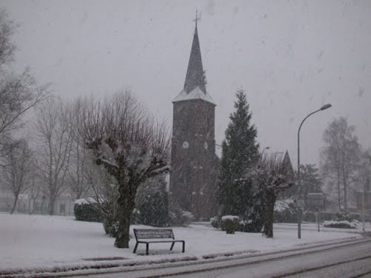 Grand Couronne Trip Packages