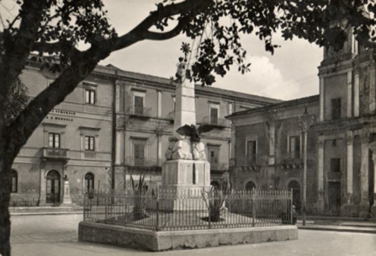 Favara Trip Packages