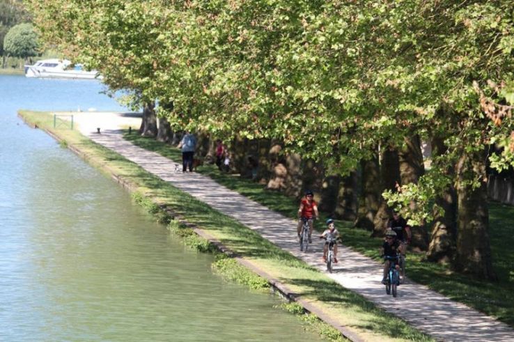 Migennes Trip Packages