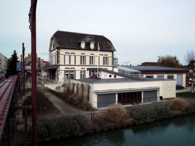 Migennes Trip Packages