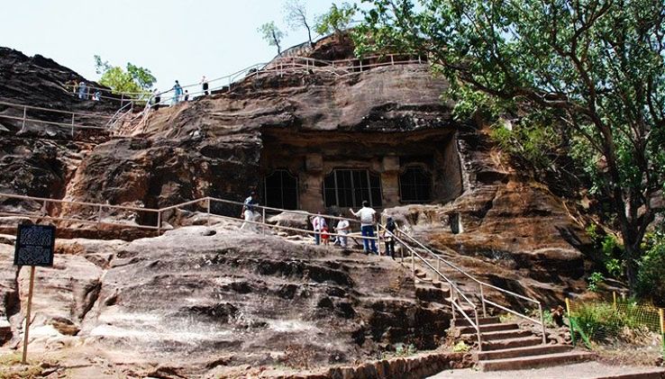 Pachmarhi Trip Packages