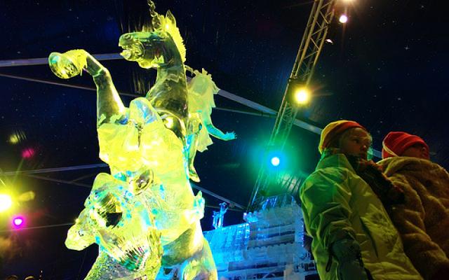 Ecstatic 4 Days 3 Nights Russia and Manali Trip Package