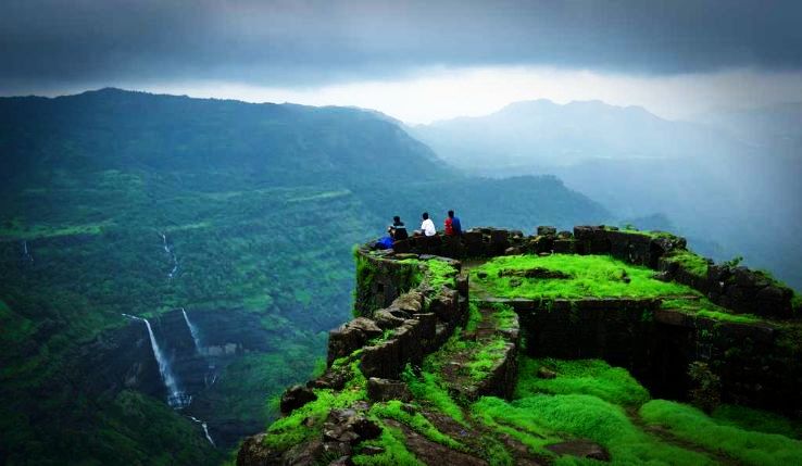 Ecstatic 2 Days 1 Night Khandala with Mumbai Holiday Package