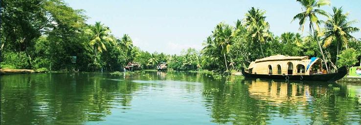 Kayaking CALICUT with Riverside villa Stay