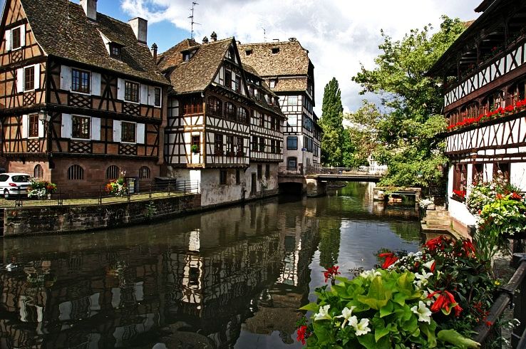 France Tour Place | Best Tourist Place to visit in France | HelloTravel