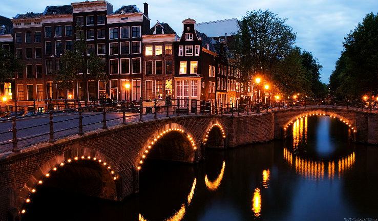 Amazing 3 Days Amsterdam Vacation Package