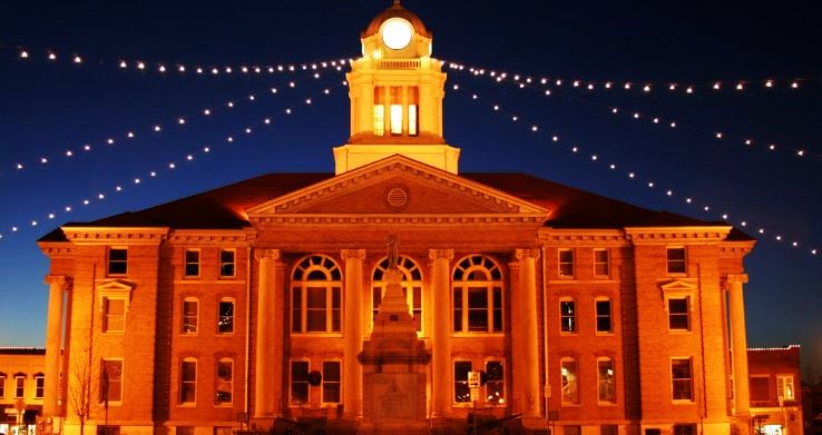 Experience 4 Days Jasper Nature Vacation Package