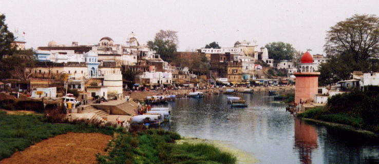 Chitrakoot Trip Packages