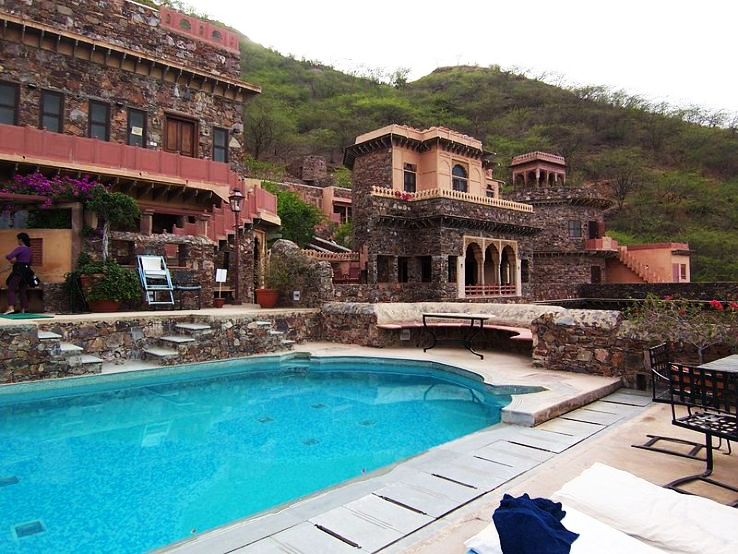 Ecstatic 3 Days 2 Nights neemrana Vacation Package