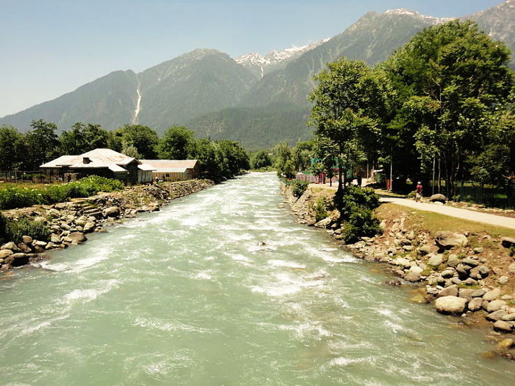 Pahalgam Tour Package for 2 Days 1 Night