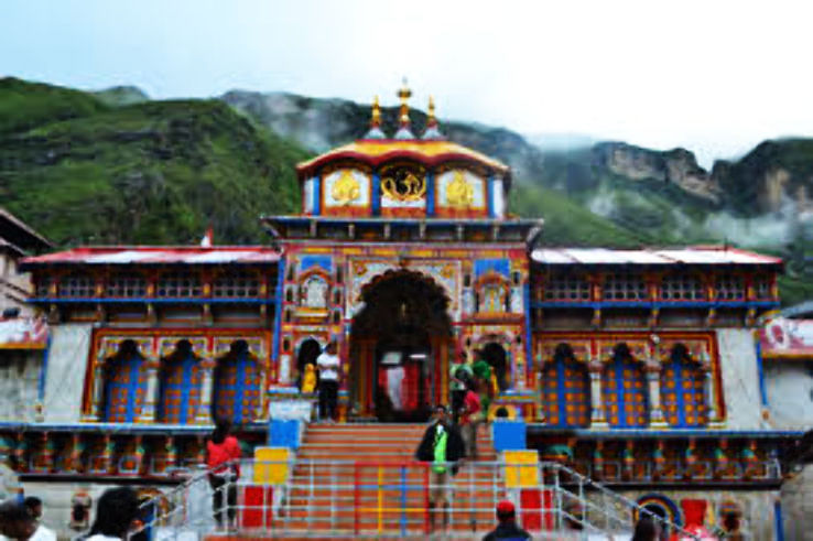 Amazing Badrinath Tour Package for 2 Days 1 Night from Kedarnath