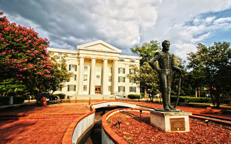 Clinton Trip Packages