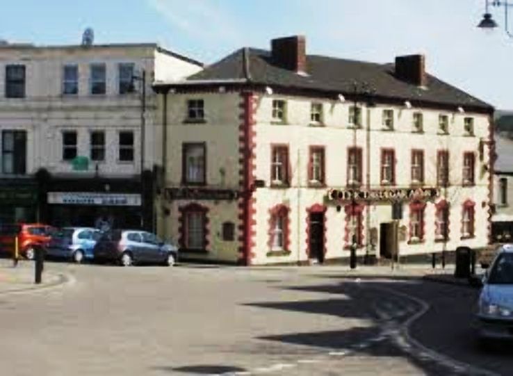 Tredegar Trip Packages