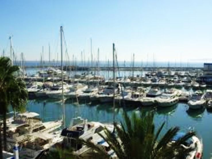 Estepona Trip Packages