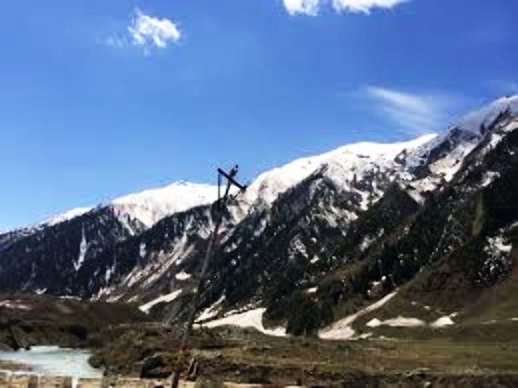 Beautiful Kashmir 4 Days 3 Nights Srinagar-Gulmarg-Pahalgam Holiday Package