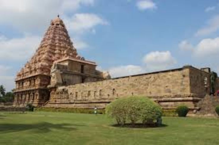 Gangai Konda Cholapuram Trip Packages