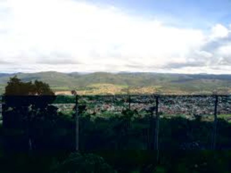 Niquelandia Trip Packages