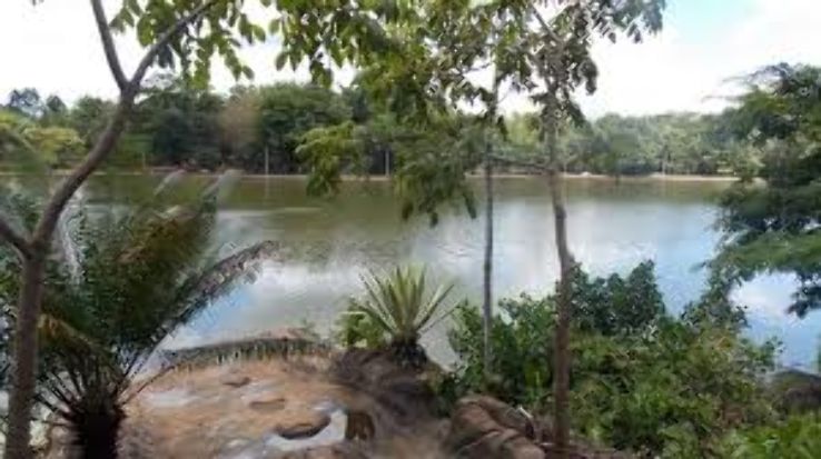 Nova Crixas Trip Packages