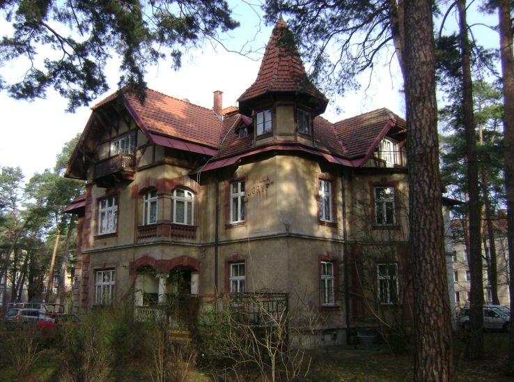 Konstancin Jeziorna Trip Packages