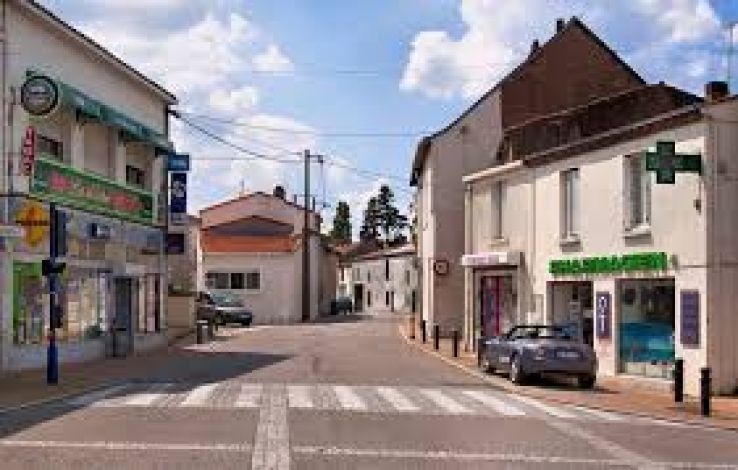 Bouguenais Trip Packages