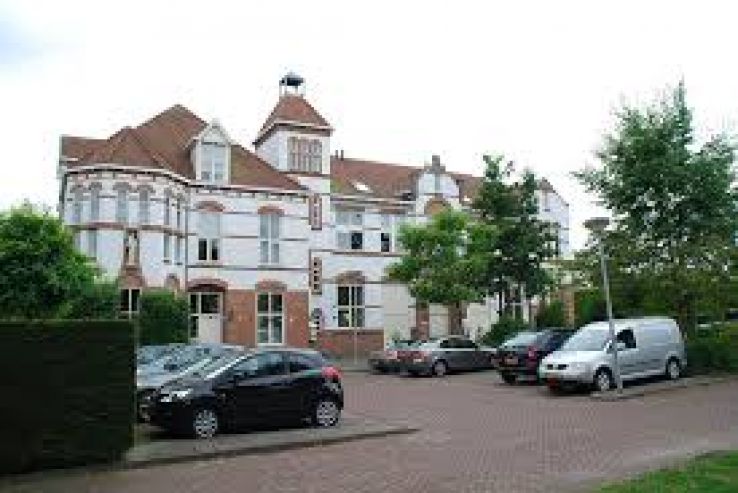 Nieuw-Vennep Trip Packages