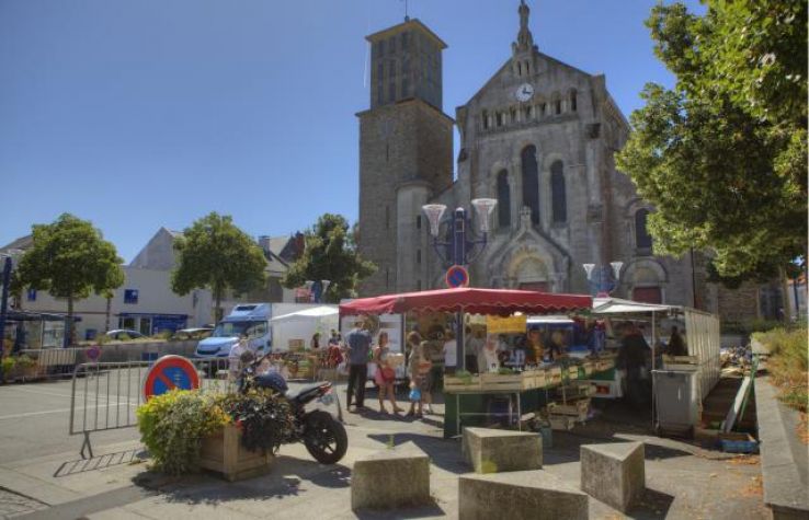 Bouguenais Trip Packages