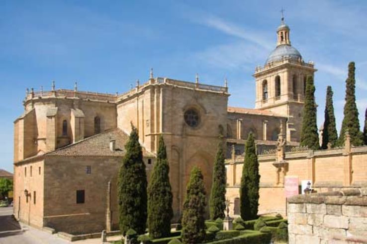 Ciudad Rodrigo Trip Packages