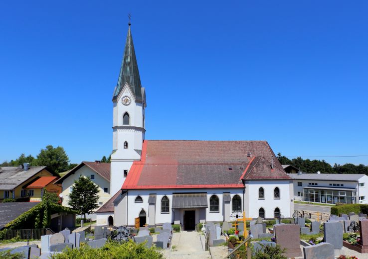 St Johann Am Walde Trip Packages