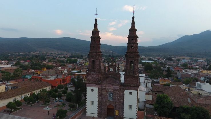 Ecuandureo Trip Packages