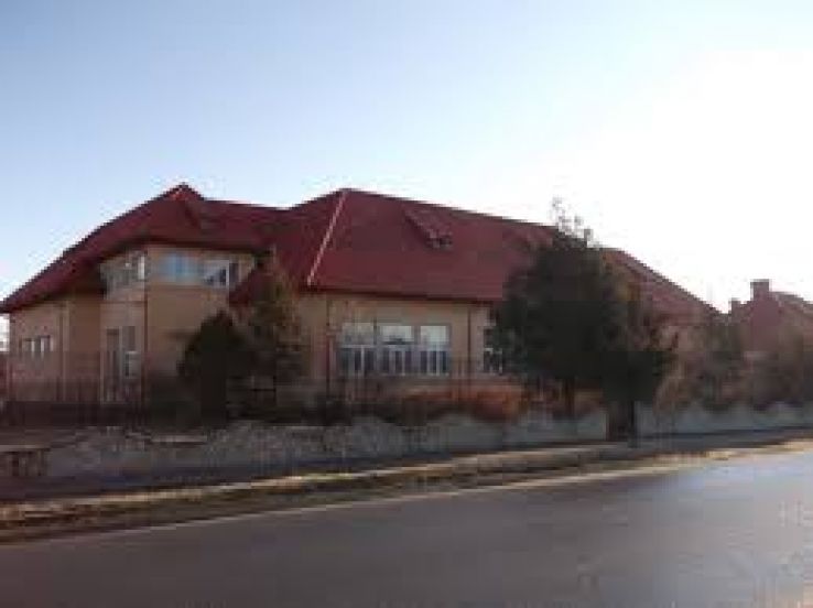 Aricestii Rahtivani Trip Packages