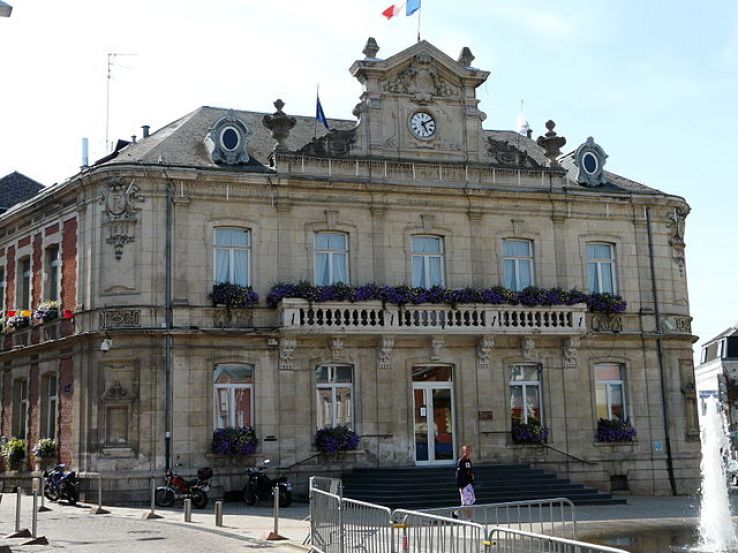 Caudry Trip Packages