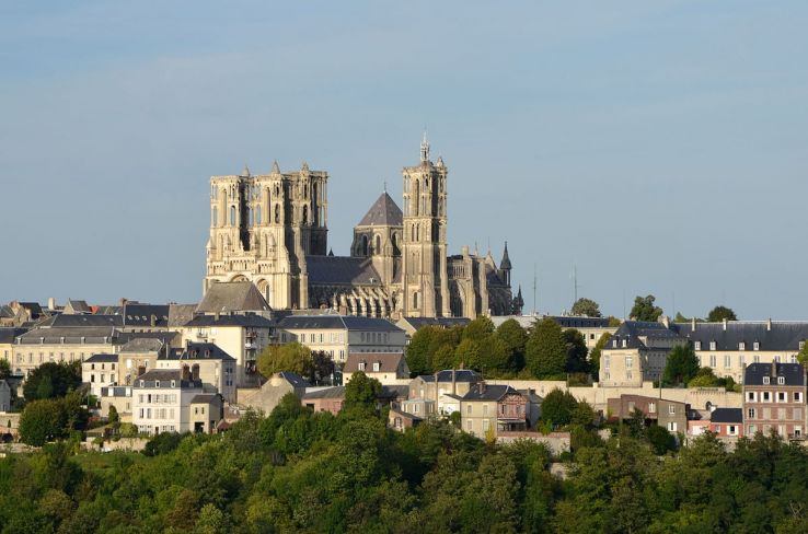 Laon Trip Packages