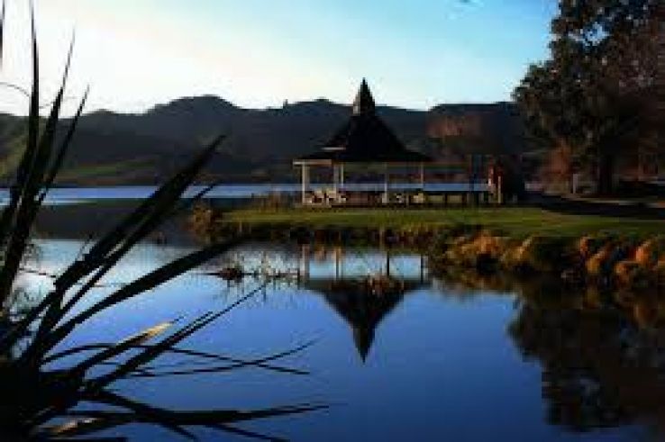 Huntly Trip Packages