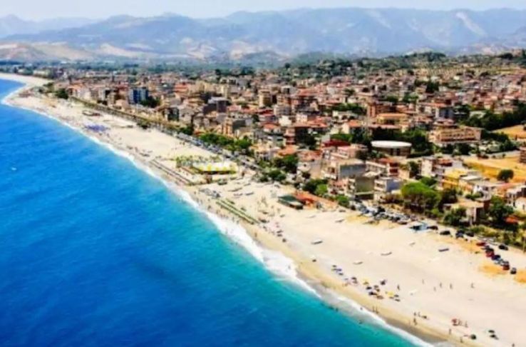 Bovalino Accommodations