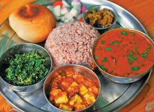 Make Your Kullu Trip Comforting With These Hot And Spicy Local Food Items