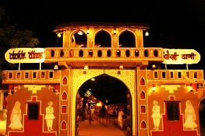 Experience The Typical Marwari Food In Jaipur Chokhi Dhani