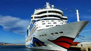 Indiaâ€™s First Cruise Service Starts from Mumbai to Goa