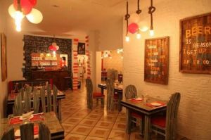 BEST CAFES IN DEHRADUN- 5 BEST RESTAURANTS IN DEHRADUN